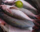 Foto langkah ke 1 dari resep Sop Ikan Sulir.