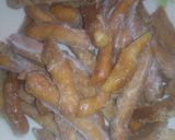 A picture of step 3 of Delicious Gur Pary.