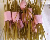 Foto del paso 1 de la receta: Salchichas con fideos(especial para niños)