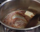 Fordított, karamellás körtetorta recept fázis 3 fotója