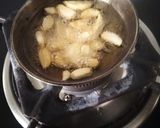 A picture of step 1 of Dahi Dungdi nu Shaak.