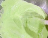 Foto langkah ke 4 dari resep Chiffon putih telur 12 butir.