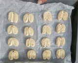 Foto del paso 6 de la receta: Bollería hojaldrada (palmeritas)