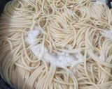 Foto langkah ke 1 dari resep 20/26. Spaghetti Aglio Olio.