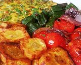 A picture of step 4 of Pepper Frittata with Fried Plantains and Vegetables (Vegetarian).