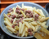 Foto del paso 7 de la receta: Pasta con salchichas y setas