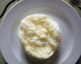 A picture of step 4 of Microwave omelette.