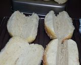 Foto langkah ke 2 dari resep Hotdog mini.