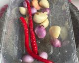 Foto langkah ke 2 dari resep Telur Puyuh Pedas Manis.