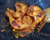 Foto langkah ke 7 dari resep Ayam Iloni.