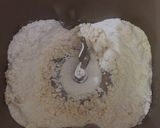 Foto langkah ke 1 dari resep Soft dan fluffy milk bread.