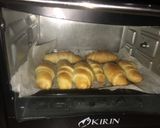Foto langkah ke 6 dari resep Butter rolls.