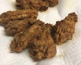 A picture of step 3 of Lemon pepper wings.