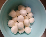 Foto del paso 1 de la receta: Ensalada de tomate y mozzarella en 9 minutos