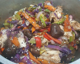 Foto del paso 1 de la receta: 🥣🥕🌶🍗 🥘 Wok de pollo, vegetales y hongos con salsa agridulce y sésamo