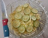 Foto langkah ke 3 dari resep Asinan mangga.