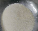 A picture of step 1 of Makhandi halwa.