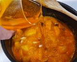 Foto del paso 3 de la receta Guiso de chipirones con gambas al azafrán