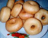 Foto langkah ke 6 dari resep Donat empuk mentul".