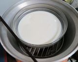 夏日冰冰涼涼的水蜜桃優格蛋黃哥的食譜步驟3照片