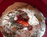 A picture of step 2 of Spicy masala puri.