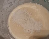 Foto del paso 3 de la receta: Magdalenas caseras muy esponjosas con copete