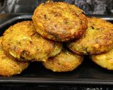 A picture of step 5 of Sago Vada.