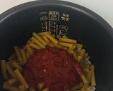 Foto del paso 2 de la receta: Tagliatelli en salsa Roja con Atún y Queso!