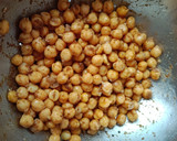 Foto del paso 1 de la receta: Ensalada de garbanzos especiados