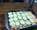 Foto del paso 4 de la receta: Lasaña de bacalao con ajos tiernos y calabacín