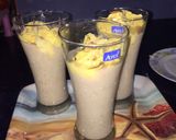 A picture of step 6 of Banana milkshake.