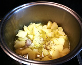 Foto del paso 3 de la receta: Guiso de patatas con carne al aroma de apio