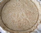 Une image de l'étape 1 de Oat cookie milk pie.