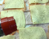 Foto del paso 6 de la receta: Rollo de Hojaldre de salmón y queso