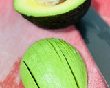 Foto del paso 3 de la receta: Ensalada templada de calabacín con soja texturizada 🥒 🫚 🥑 🥗