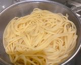 Foto langkah ke 1 dari resep Spaghetti meatballs.