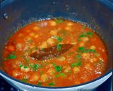 છોલે વીથ મસાલા પૂરી (Chhole With Masala Poori Recipe In Gujarati) રેસીપી સ્ટેપ5ફોટો
