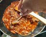Foto langkah ke 4 dari resep Ayam suwir saus tiram.