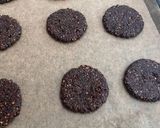 Foto langkah ke 5 dari resep Pistaches, Chocolate and Espresso cookies.