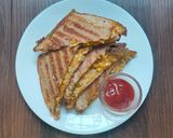 A picture of step 5 of Tandoori mayo vegetable grilled Sandwich.