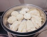 A picture of step 4 of Veg steamed Momos.