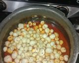 A picture of step 7 of Sindhi makhana curry.