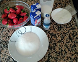 Foto del paso 1 de la receta: Panna cotta de fresa