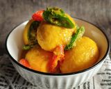 Foto langkah ke 4 dari resep Telur Bumbu Kunyit Terasi.