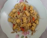 Foto langkah ke 5 dari resep Tumis Kecambah Tahu.