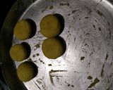 A picture of step 1 of Aloo tikki chat.