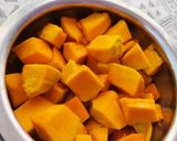 A picture of step 2 of Ambal (Pumpkin curry).
