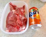 Hình bước làm 1 của món Sườn cốt lết ram orange soda (không cần ướp gia vị không cần dầu vẫn mềm ngon)