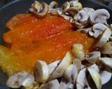 Foto del paso 1 de la receta: Filete de Pescado con Champiñones en salsa de Ciruelas