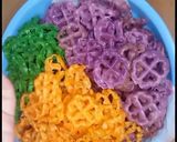 Foto langkah ke 8 dari resep Kue kambang goyang.